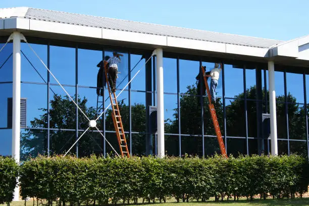High-Rise Window Cleaning Nashville TN